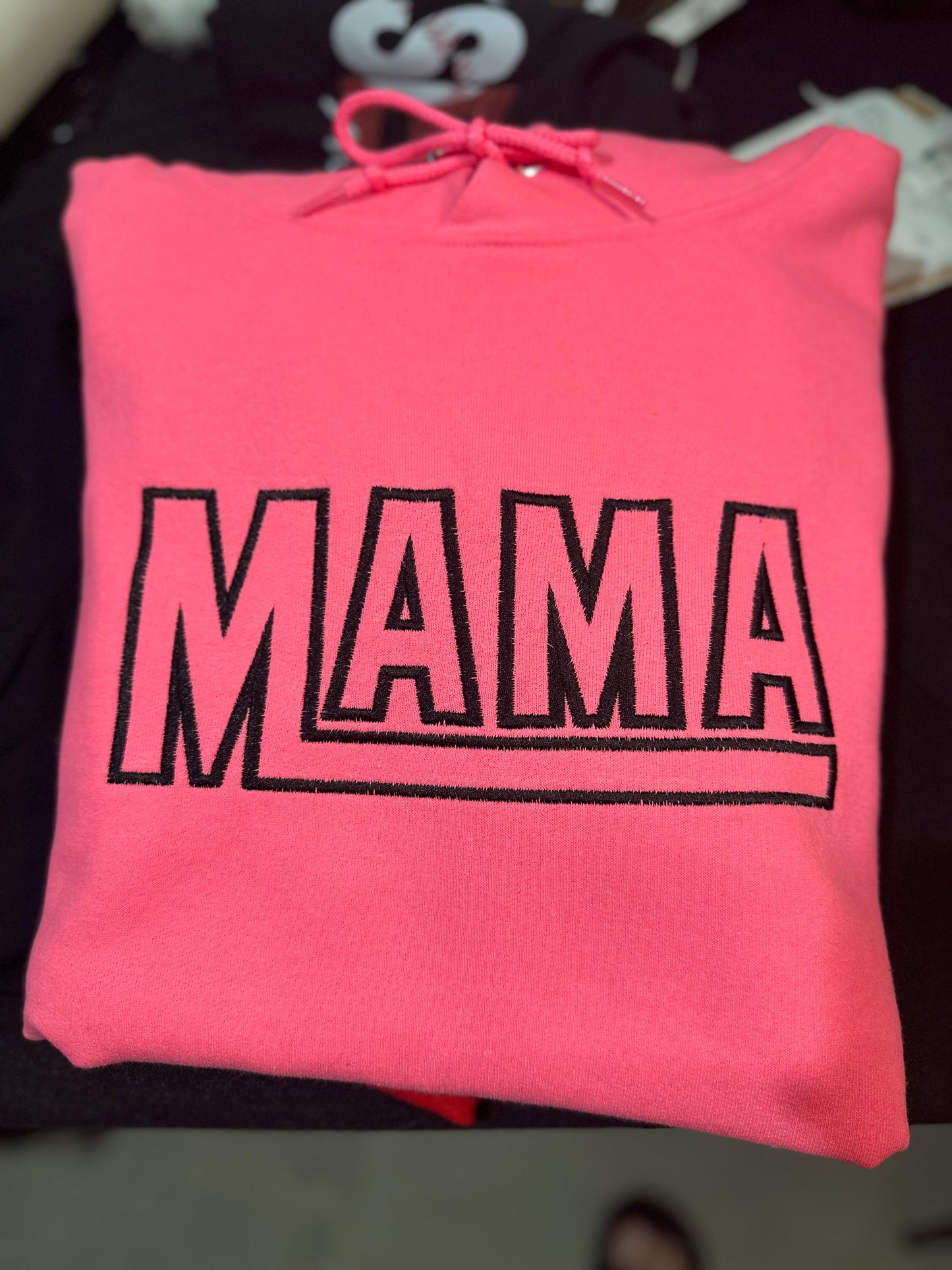 Mama Racing Style; Embroidery